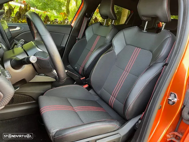 Renault Clio 1.0 TCe RS Line - 10