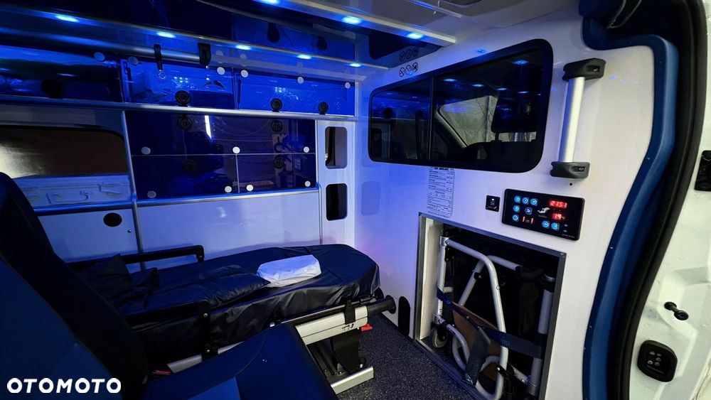 Renault Trafic - 17