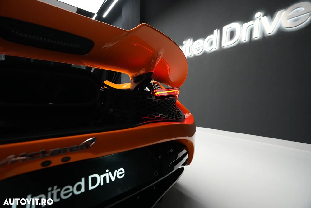 McLaren altul - 28