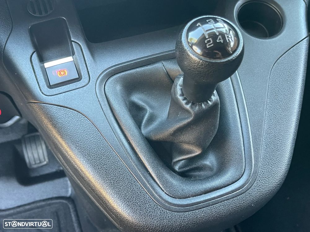 Citroën Berlingo 1.5 BlueHDI XL 3 Lugares C/IVA - 30