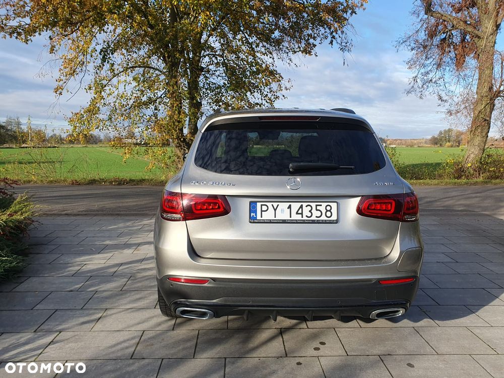 Mercedes-Benz GLC - 7