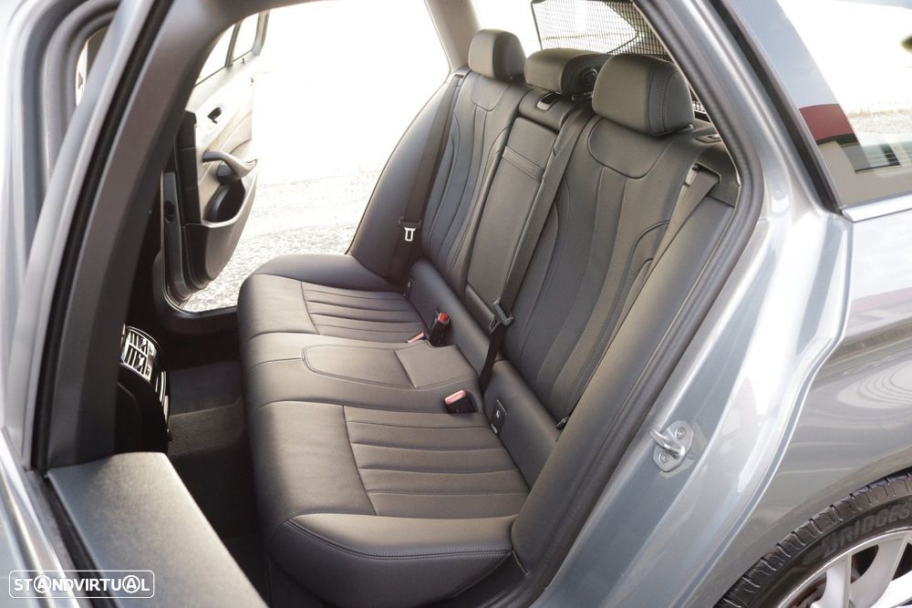 BMW 520 d Auto - 30