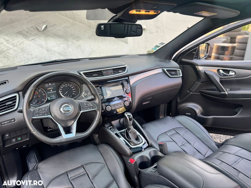 Nissan Qashqai 1.6 DCI Xtronic TEKNA+ - 28