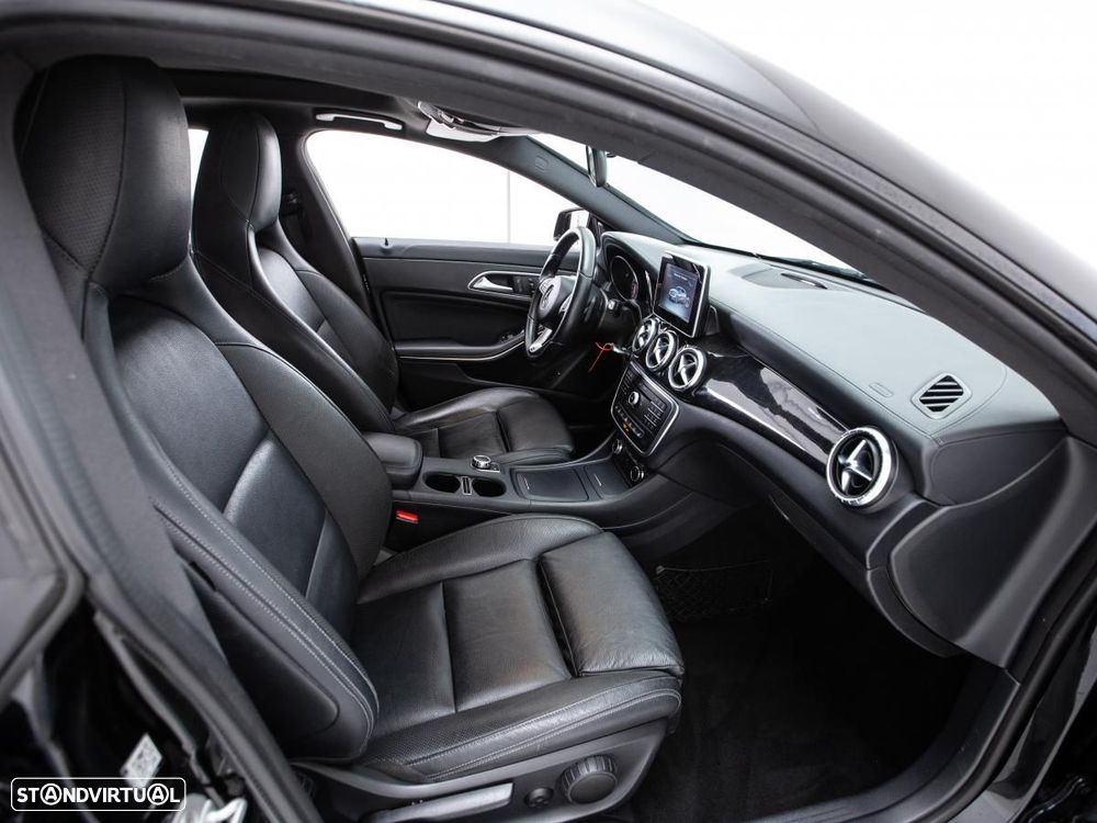 Mercedes-Benz CLA 220 — fotografia 8