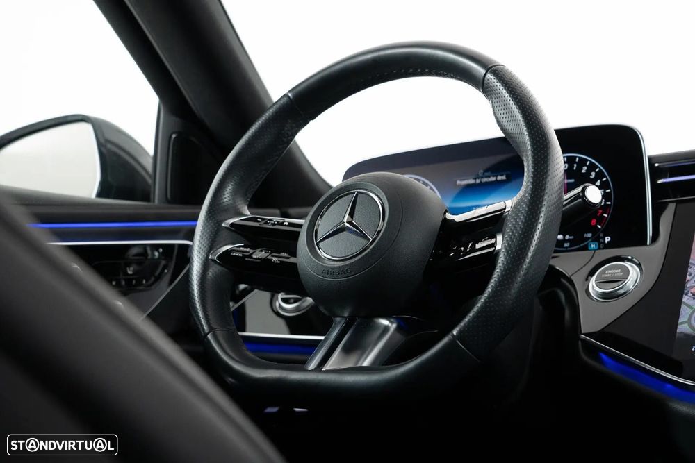 Mercedes-Benz E 300 e AMG Line - 21