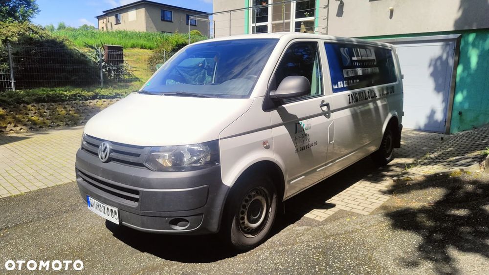 Volkswagen Transporter - 1