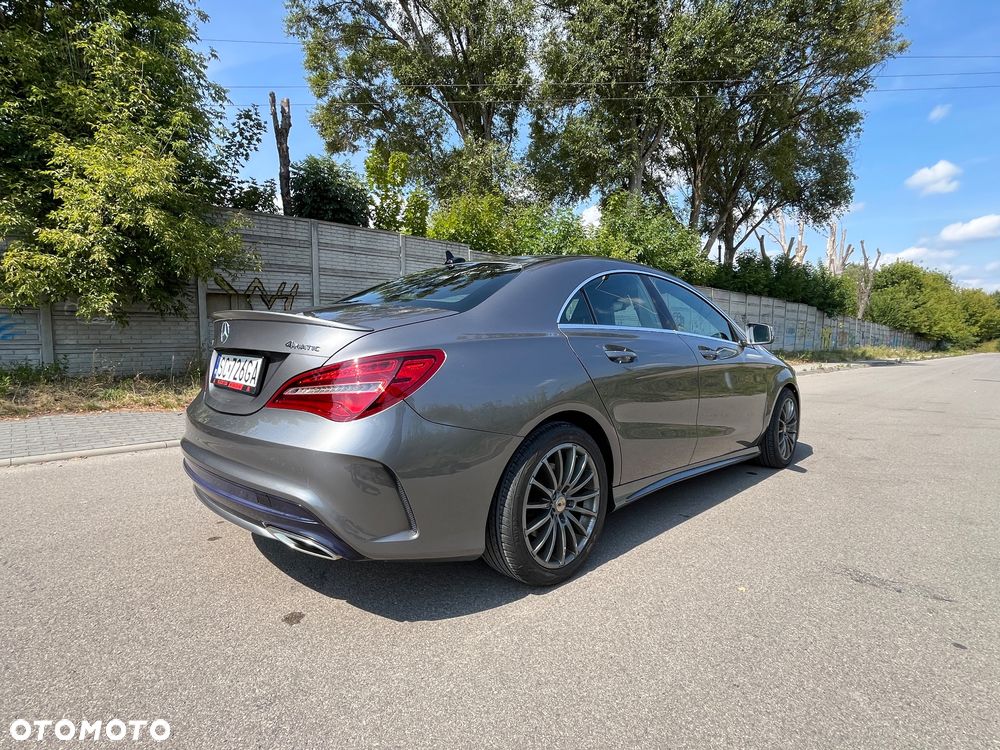 Mercedes-Benz CLA 250 4-Matic AMG Line - 16