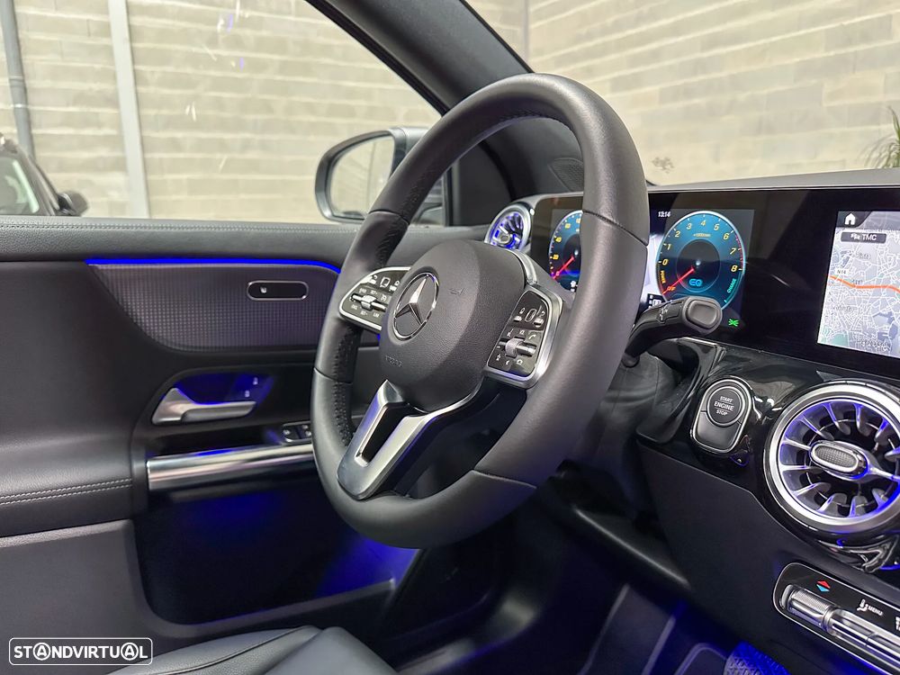 Mercedes-Benz GLA 250 e 8G-DCT Progressive — fotografia 46