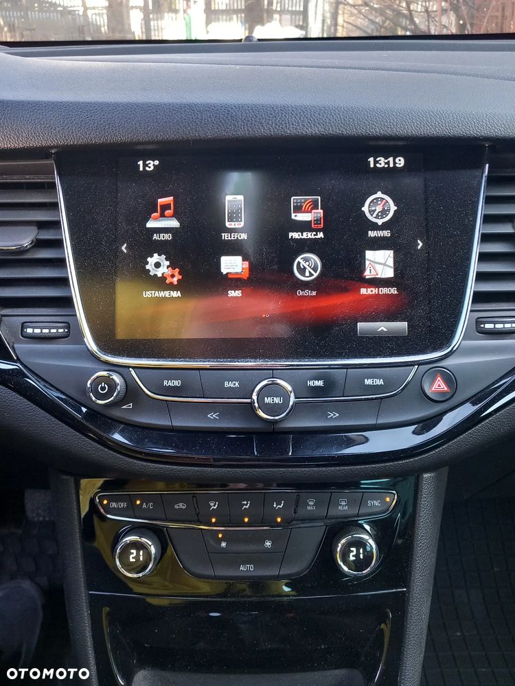 Opel Astra 1.6 CDTI Sport - 11