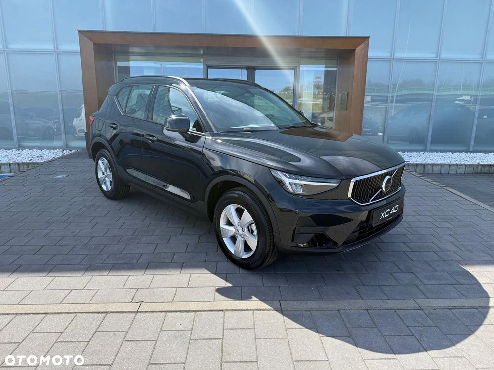 Volvo XC 40 B3 Essential - 13