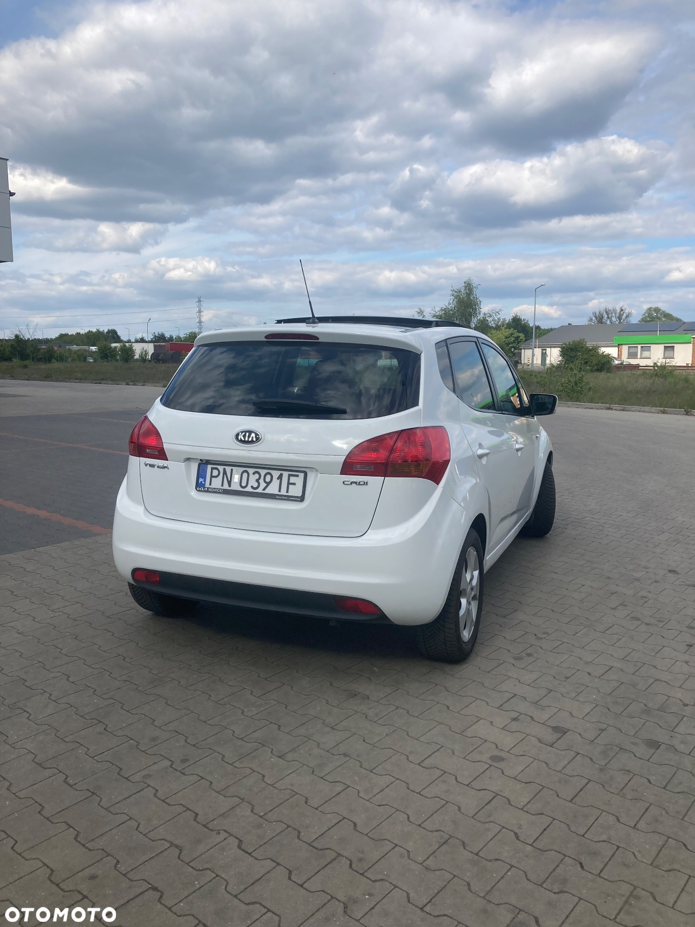 Kia Venga 1.6 CRDi L - 3