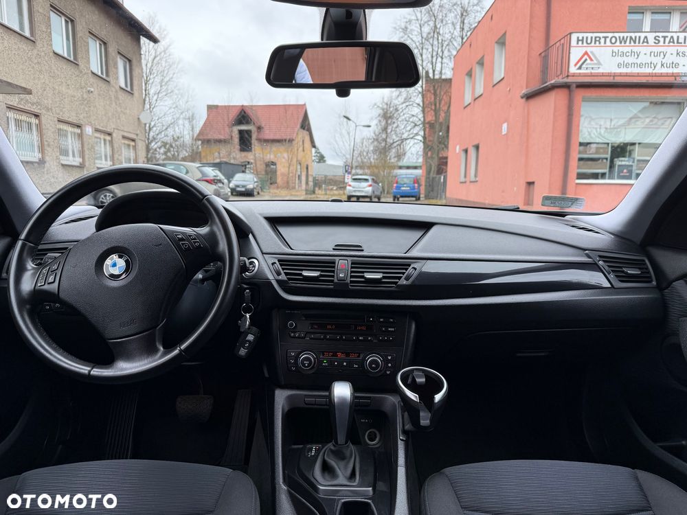 BMW X1 sDrive18d - 18