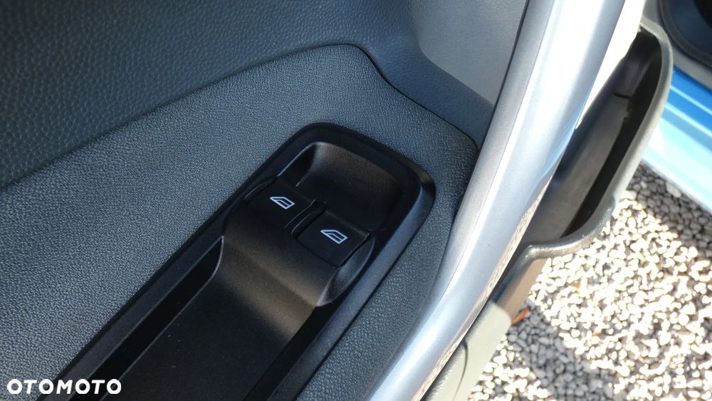 Ford Fiesta 1.25 Ambiente - 25