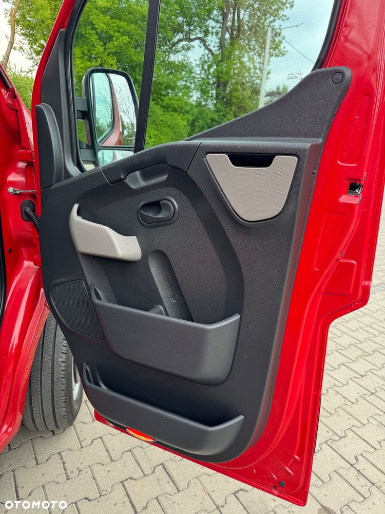 Renault Master - 29