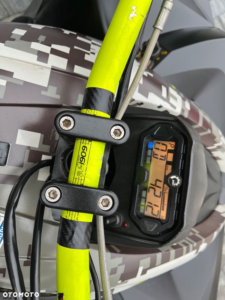 Can-Am Renegade - 11