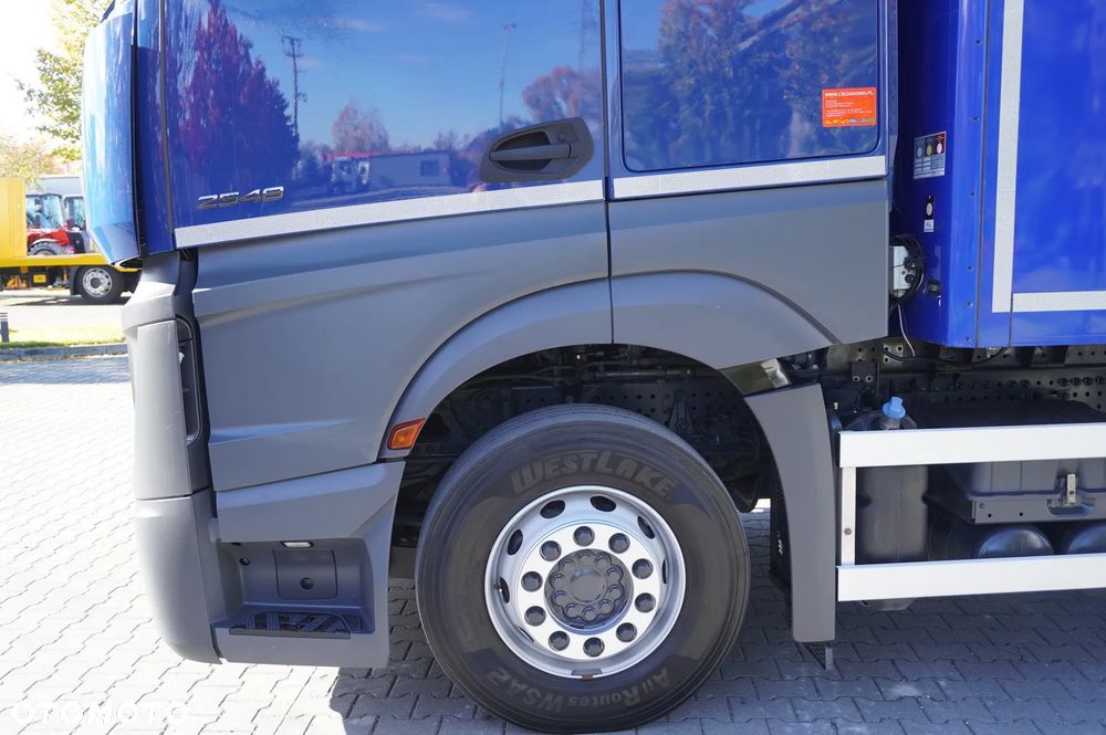 Mercedes-Benz Actros 2548 MP5 6x2 / Chłodnia Schmitz 19 EPAL / 2023_239575 - 16