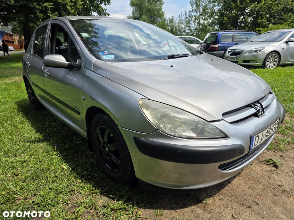 Peugeot 307 - 1