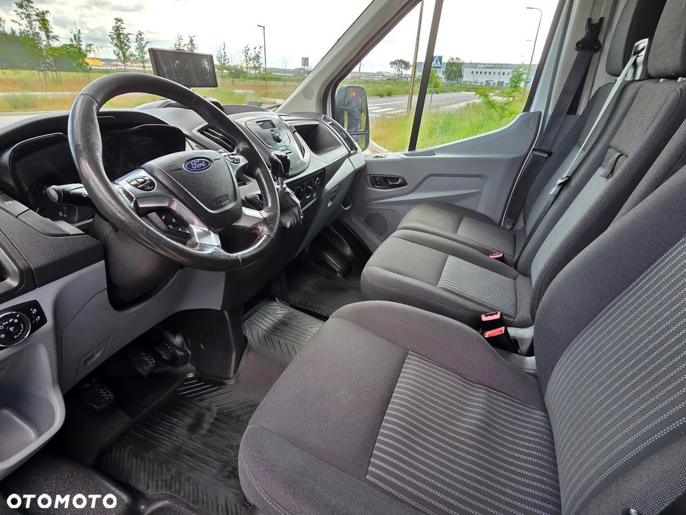 Ford transit - 15