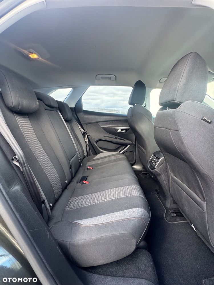 Peugeot 3008 - 15