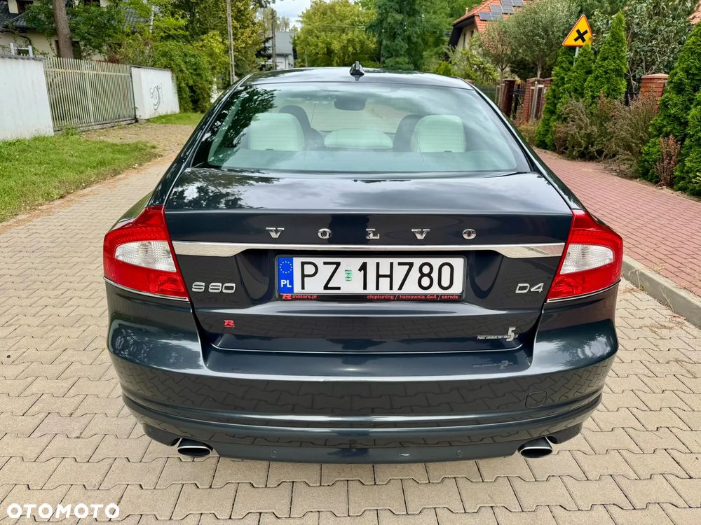 Volvo S80 - 11