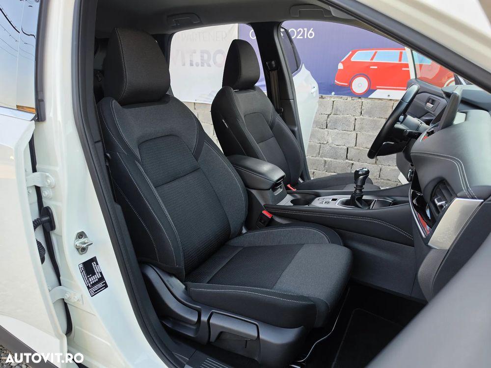 Nissan Qashqai 1.3 DIG-T MHEV N-Connecta - 29