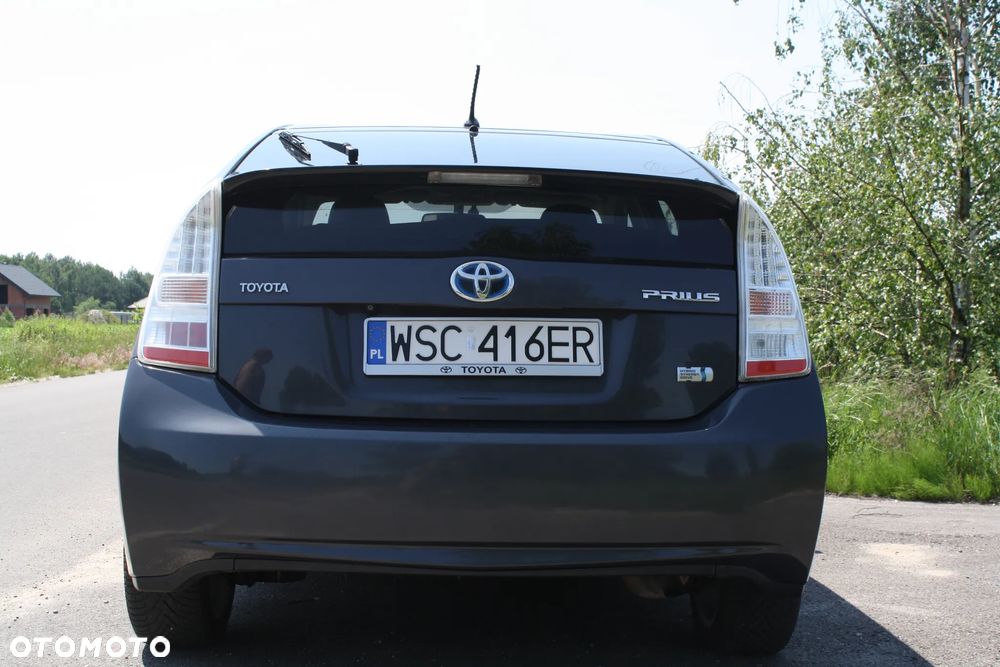 Toyota Prius 1.8 HSD Prestige - 14