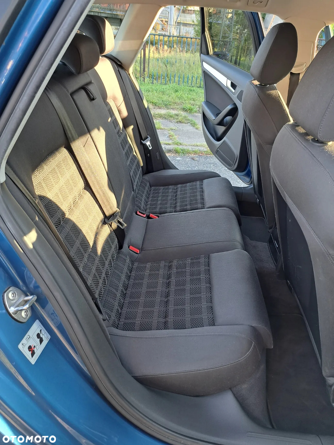 Audi A4 Avant 2.0 TDI DPF multitronic S line Sportpaket - 11