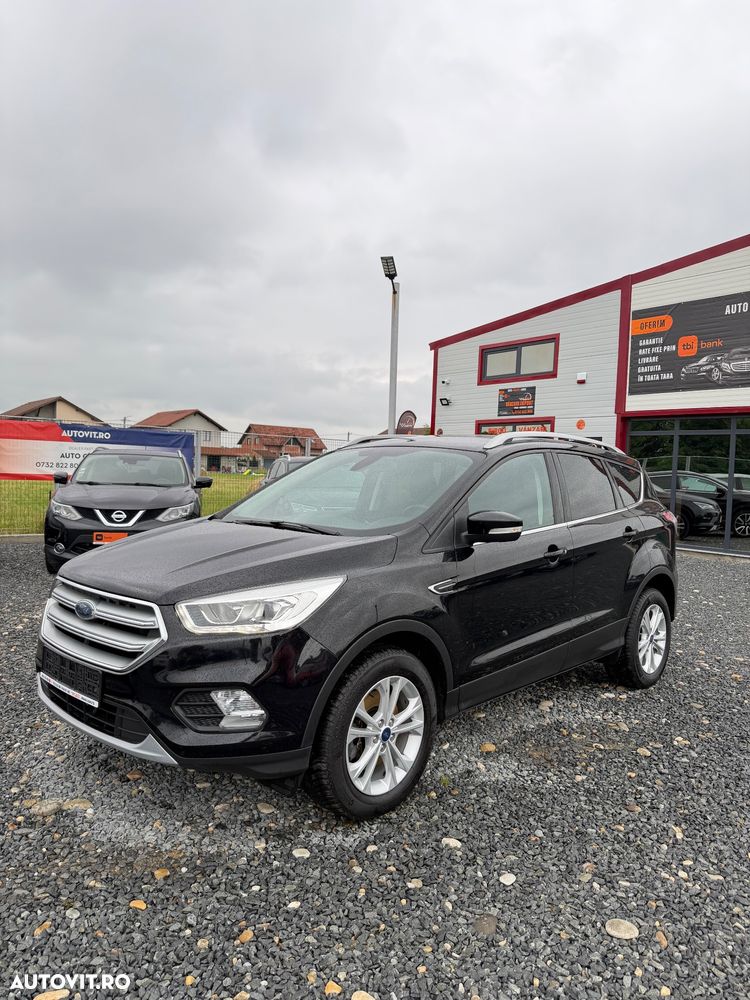 Ford Kuga 2.0 TDCi 2x4 Titanium - 2