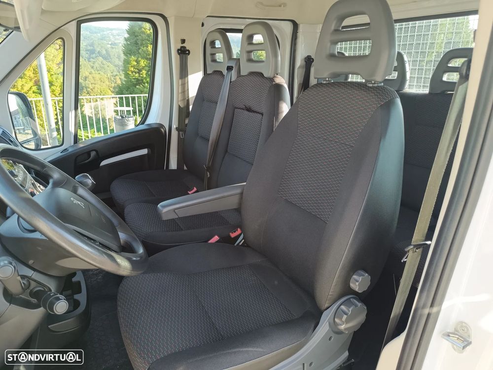 Peugeot Boxer Cabine Dupla 2.2 BlueHDi (6 Lugares) - 11