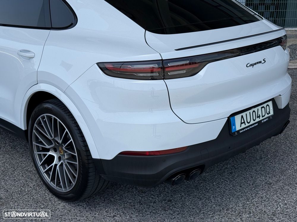 Porsche Cayenne Coupé S Platinum Edition - 11