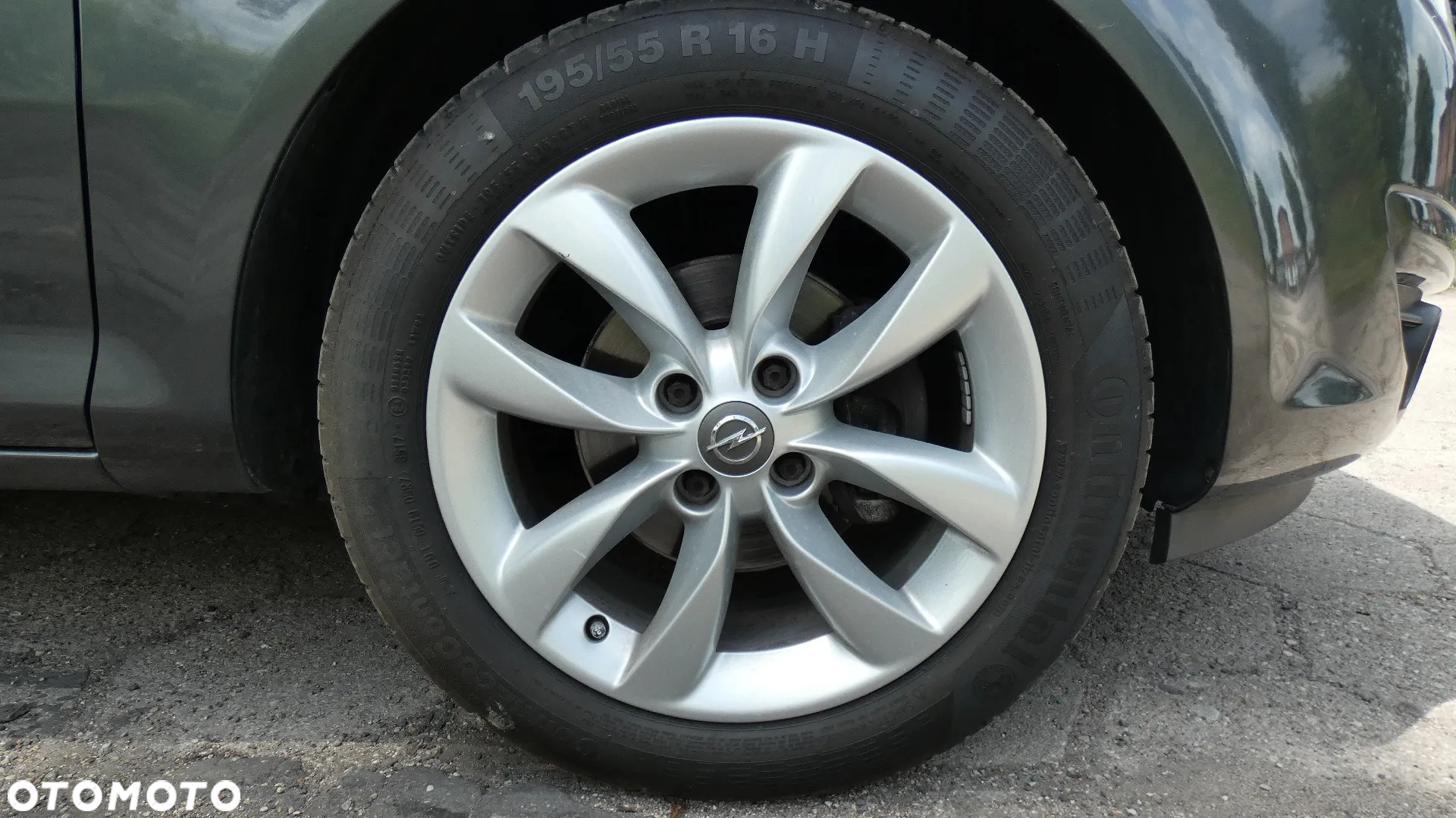 Opel Corsa 1.4 16V Color Elegance - 9