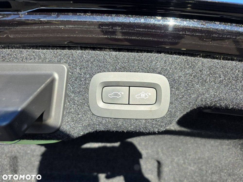 Volvo S90 T6 AWD Inscription - 35