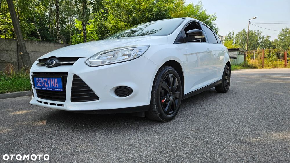 Ford Focus 1.6 Edition - 10