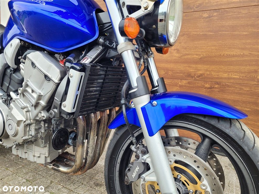 Honda Hornet - 4