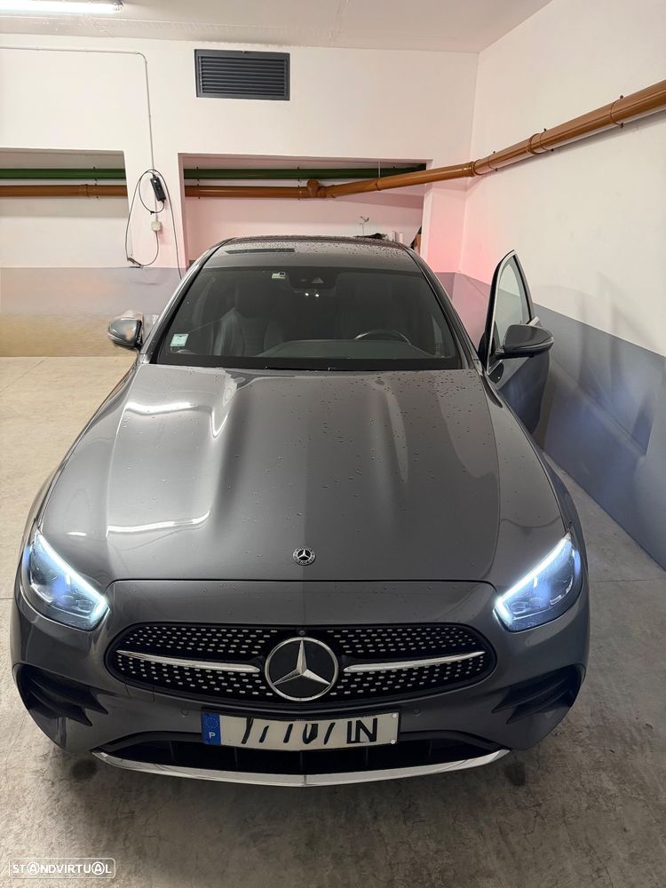 Mercedes-Benz E 300 de AMG Line - 13