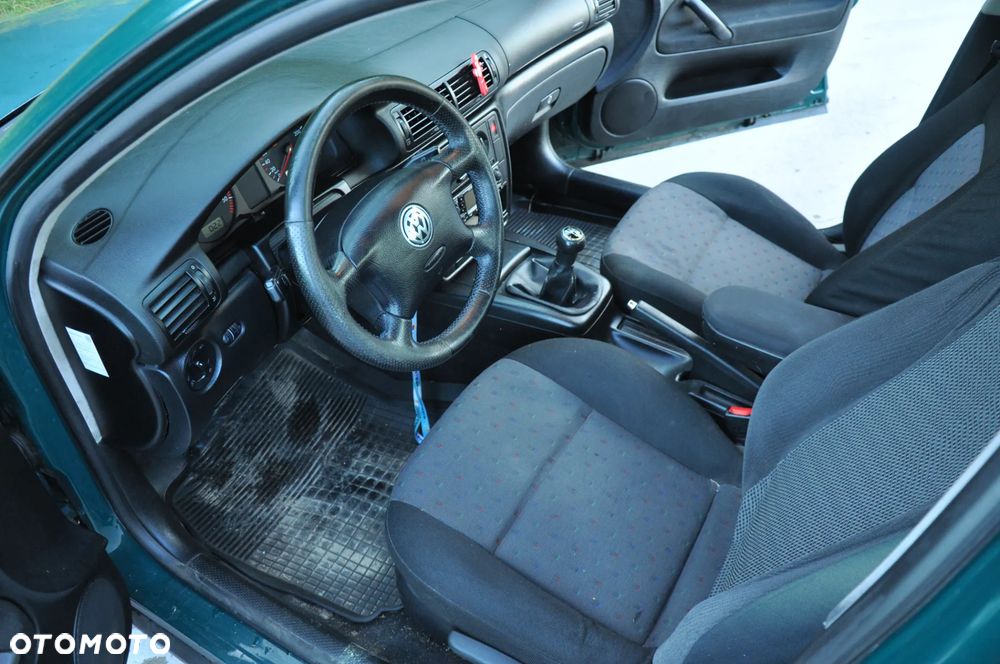Volkswagen Passat 1.9 TDI CL - 5