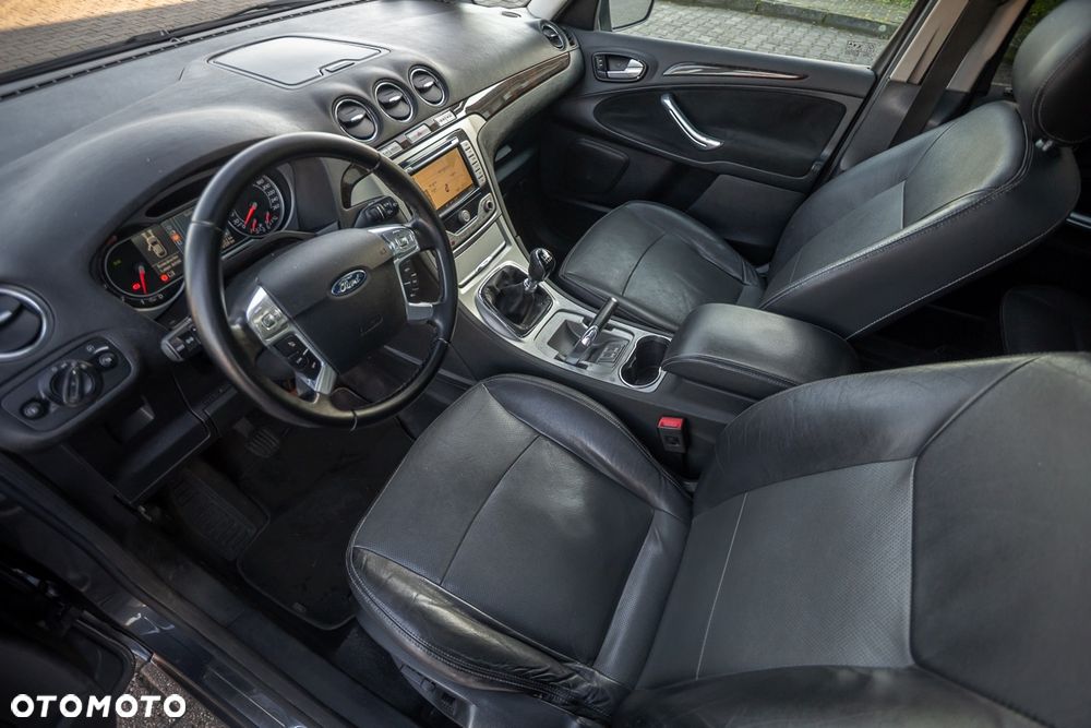 Ford Galaxy 2.2 TDCi Platinium X (Ghia) - 18