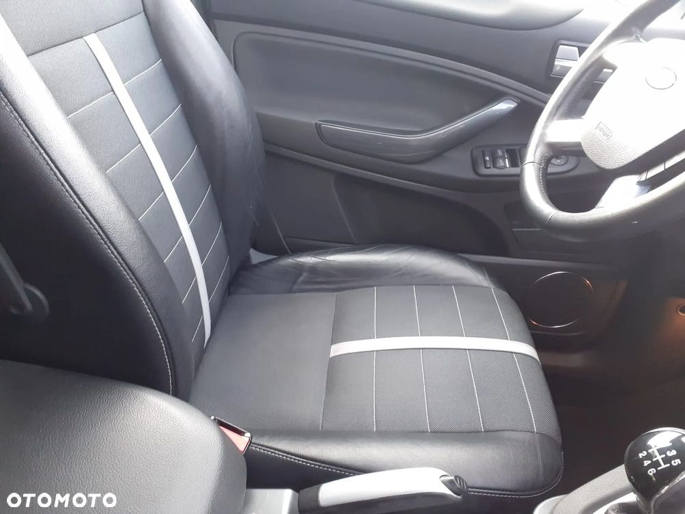 Ford Kuga 2.0 TDCi Titanium - 17