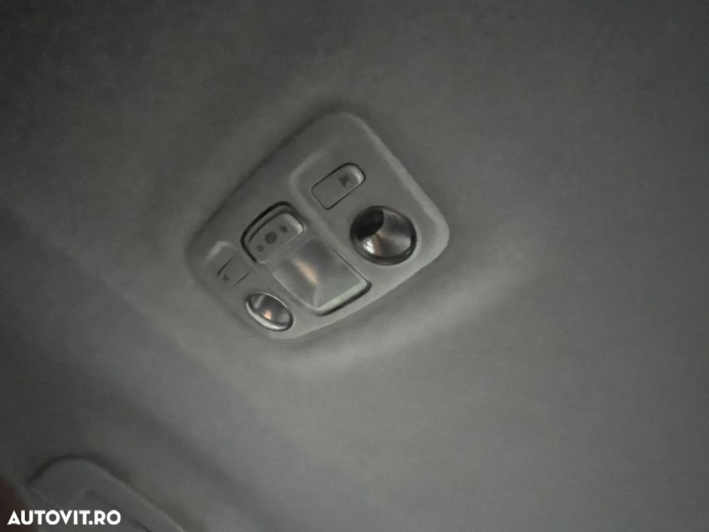 Citroën C4 PureTech 100 Stop&Start FEEL - 30