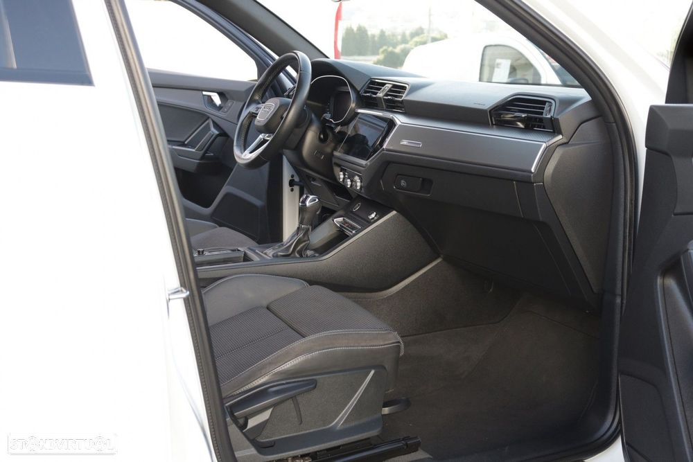 Audi Q3 Sportback 45 TFSIe S line S tronic - 25