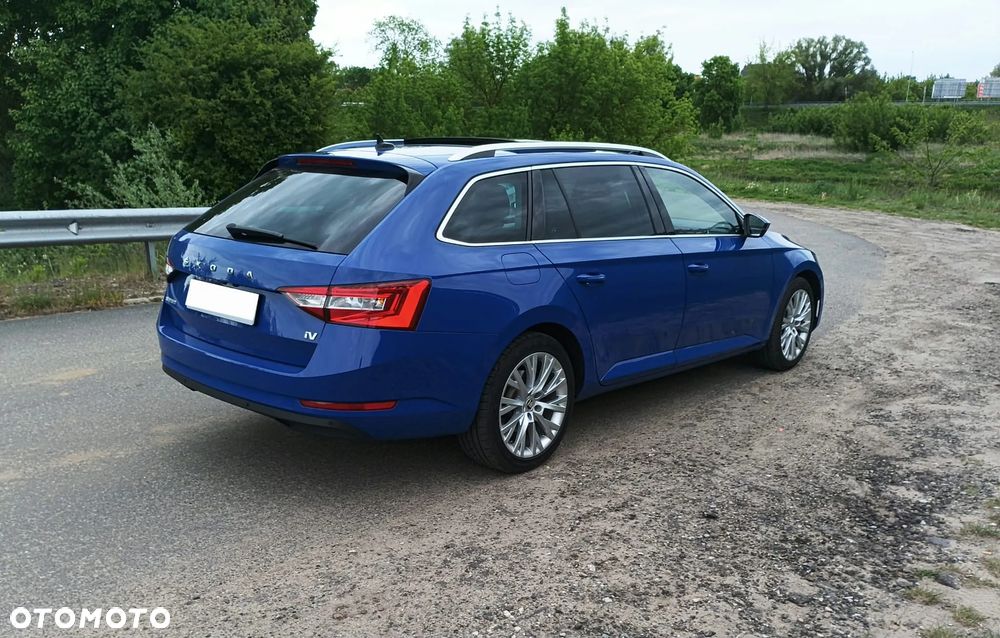 Skoda Superb 1.4 TSI Plug-In Hybrid Ambition DSG - 7