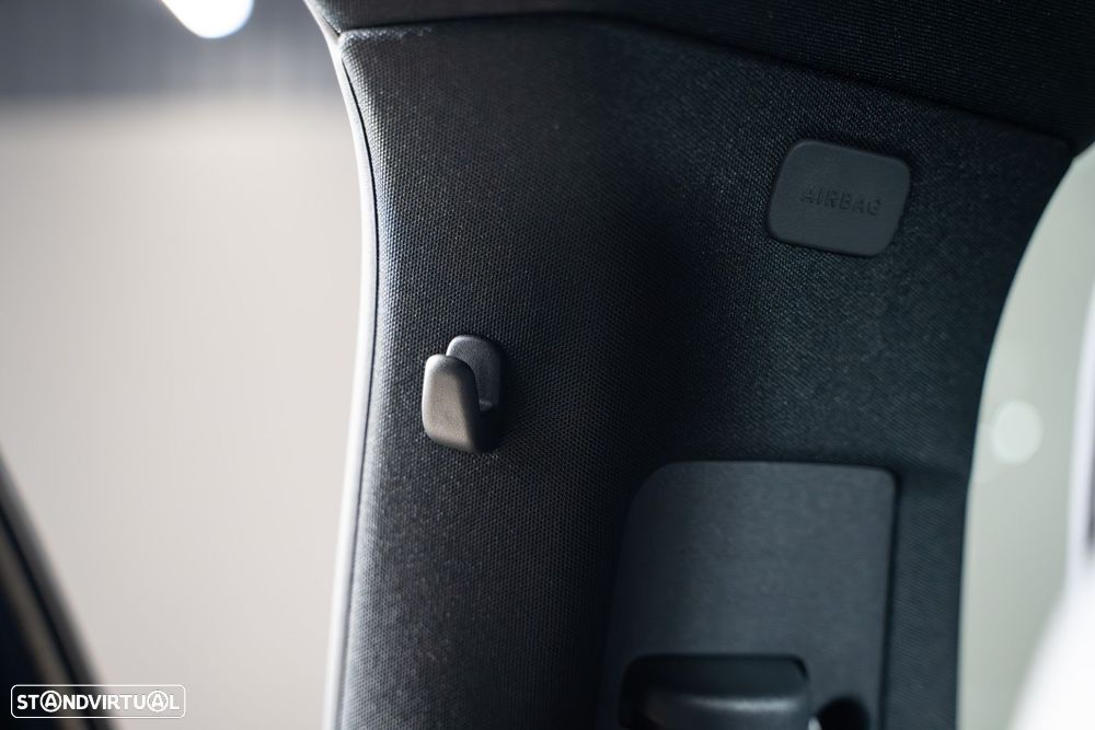 Mercedes-Benz E 300 e 4Matic AMG Line - 43