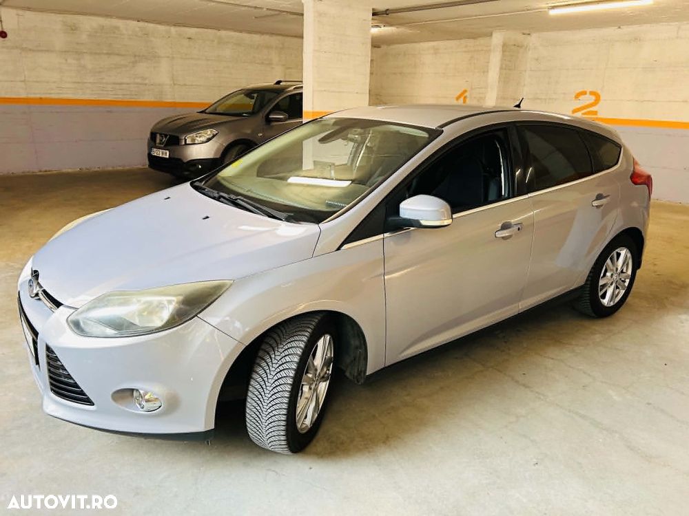 Ford Focus - 12