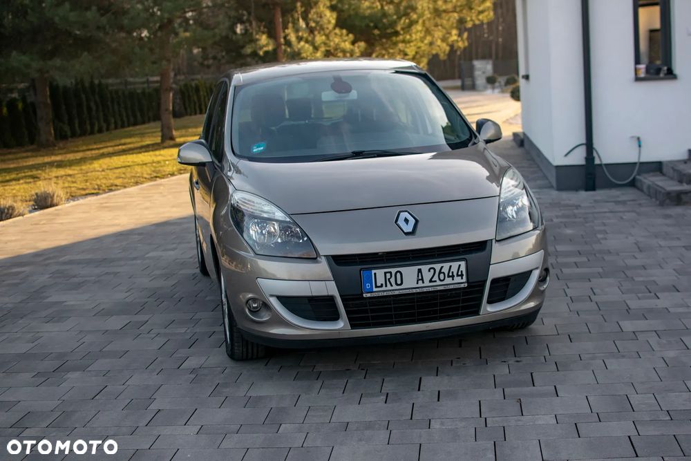 Renault Scenic - 10