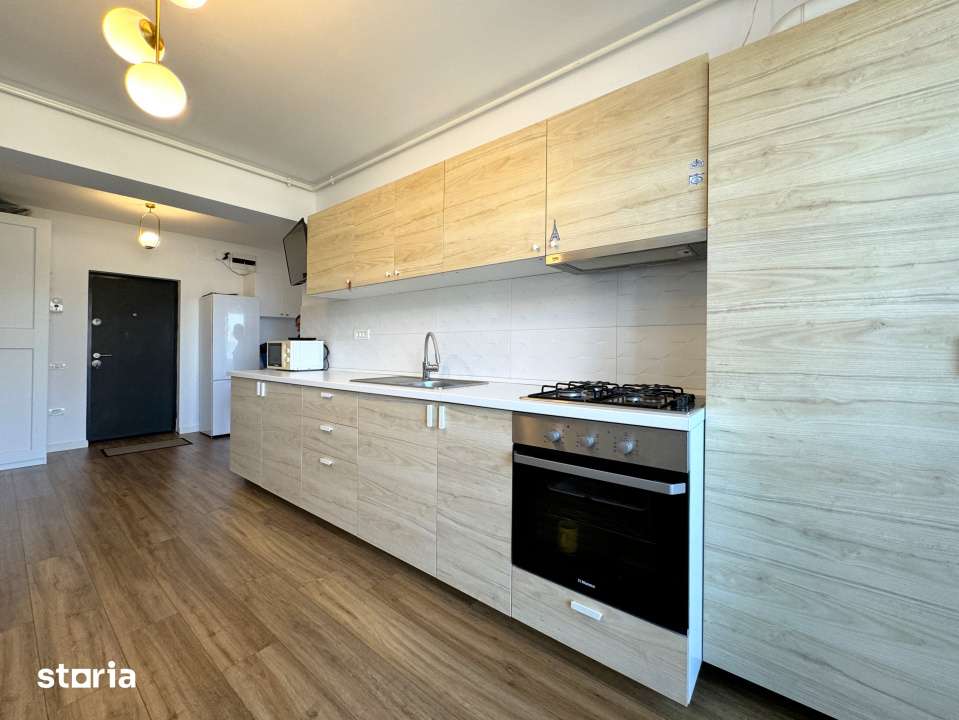 Apartament cu 2 Camere De Vanzare | Tomis Plus | Etaj Intermediar — fotografia 3
