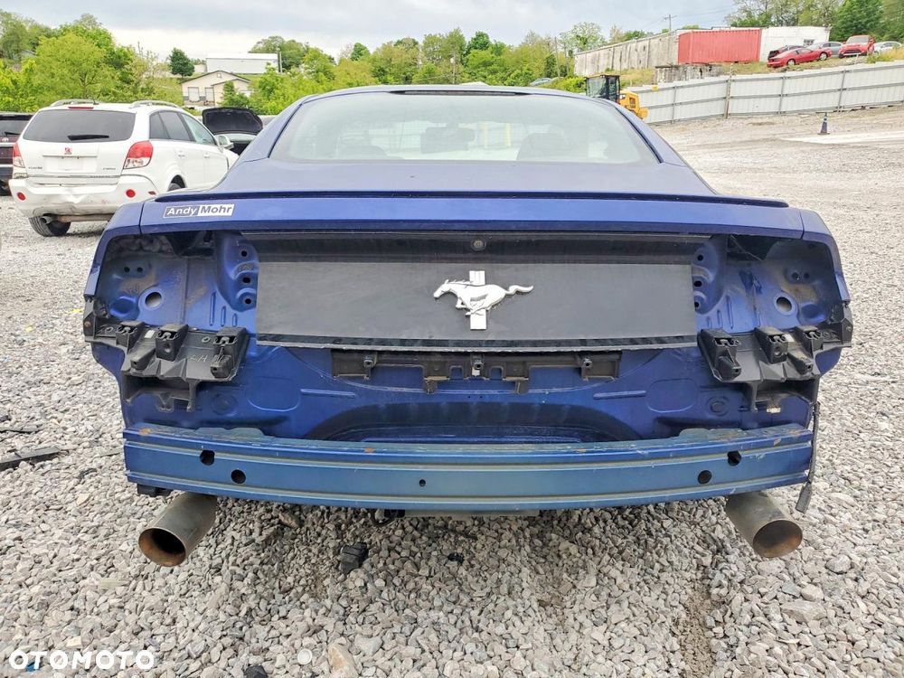 Ford Mustang 3.7 V6 Premium - 6