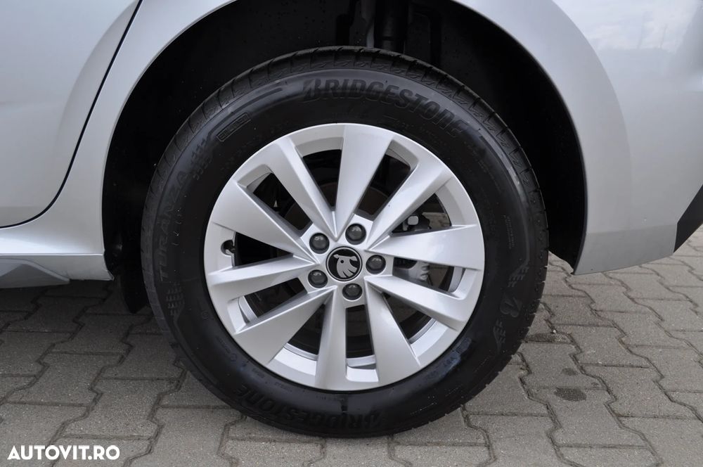 Skoda Kamiq 1.0 TSI Selection - 10