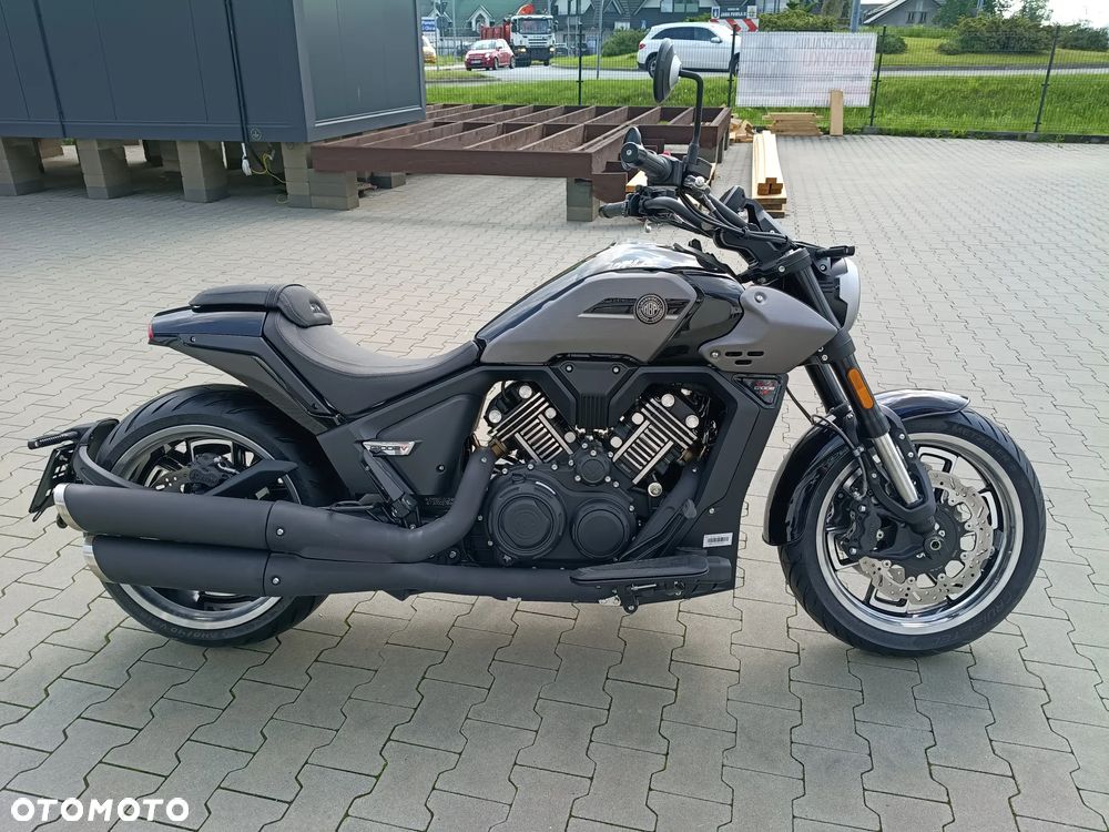 Morbidelli C1002V - 4