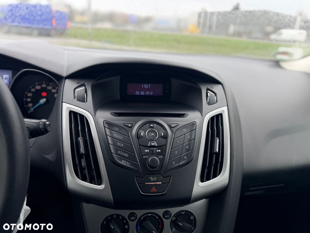 Ford Focus 1.6 EcoBoost Gold X (Edition Start) - 25