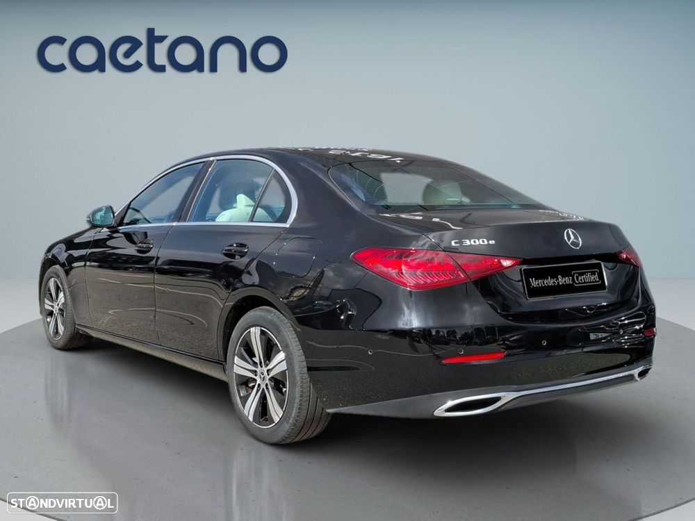 Mercedes-Benz C 300 e Avantgarde - 6